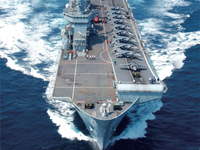  Buques de guerra y embarcaciones navales 